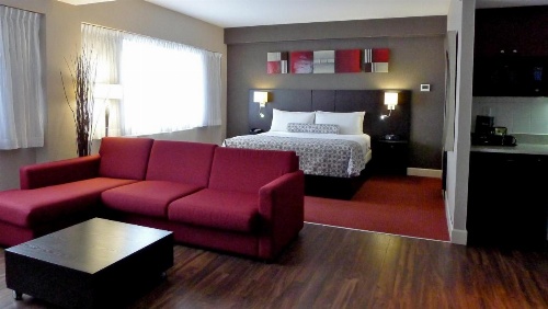Armon Plaza Montreal Airpt, Trademark Collection by Wyndham image 10