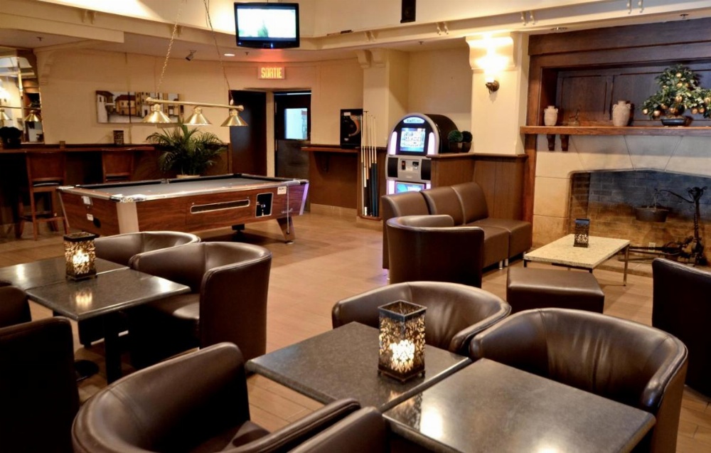 Armon Plaza Montreal Airpt, Trademark Collection by Wyndham Image 16