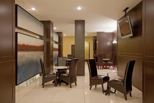Armon Plaza Montreal Airpt, Trademark Collection by Wyndham image 27