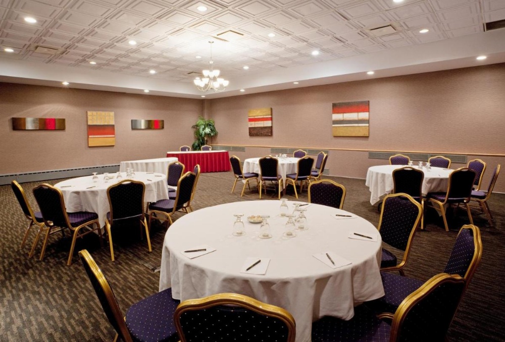 Armon Plaza Montreal Airpt, Trademark Collection by Wyndham Image 31