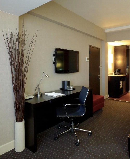 Armon Plaza Montreal Airpt, Trademark Collection by Wyndham image 7